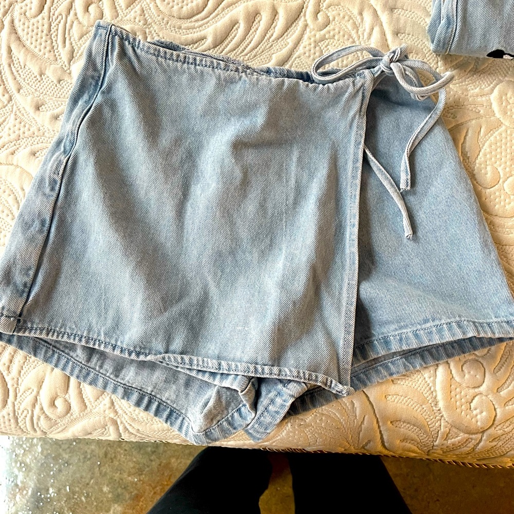 jean skort